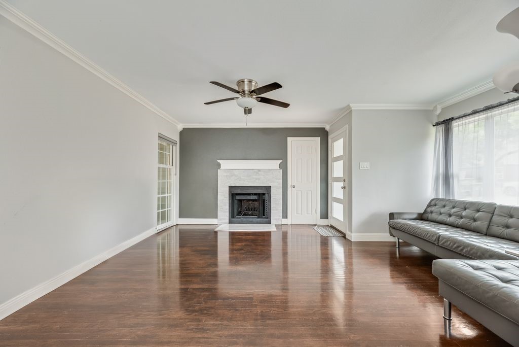 6742 Hialeah Drive Dallas TX 75214