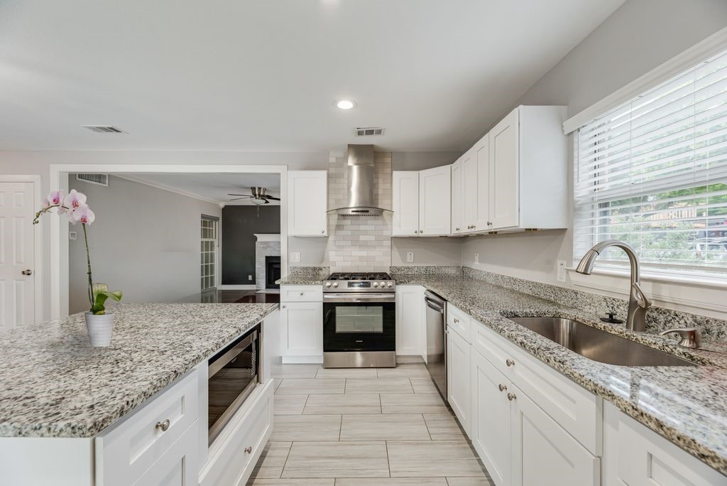 6742 Hialeah Drive Dallas TX 75214