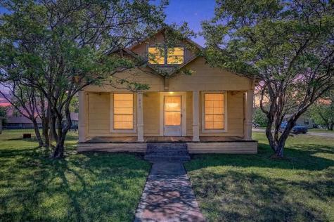 800 S Jefferson Street Pilot Point TX 76258