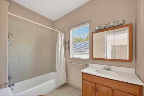 800 S Jefferson Street Pilot Point TX 76258