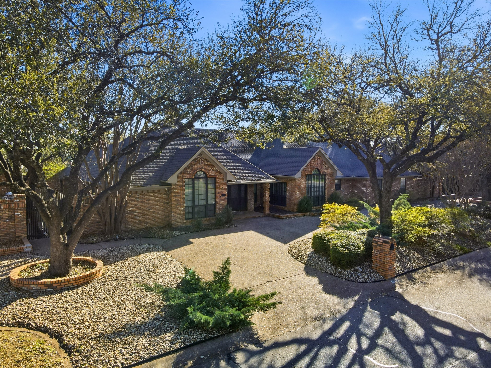 1005 Hemphill Drive Cleburne TX 76033