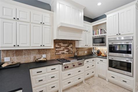 1005 Hemphill Drive Cleburne TX 76033