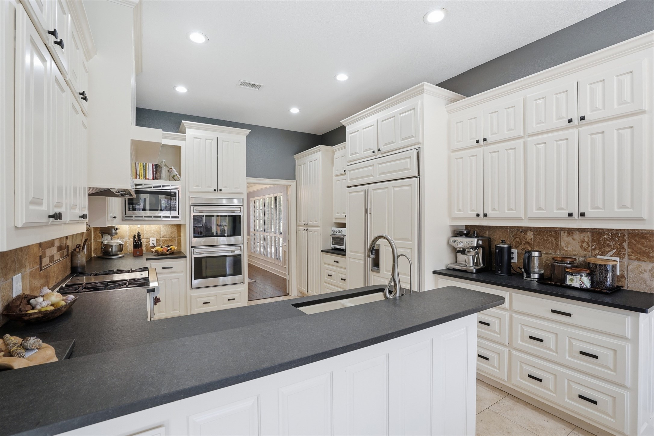 1005 Hemphill Drive Cleburne TX 76033