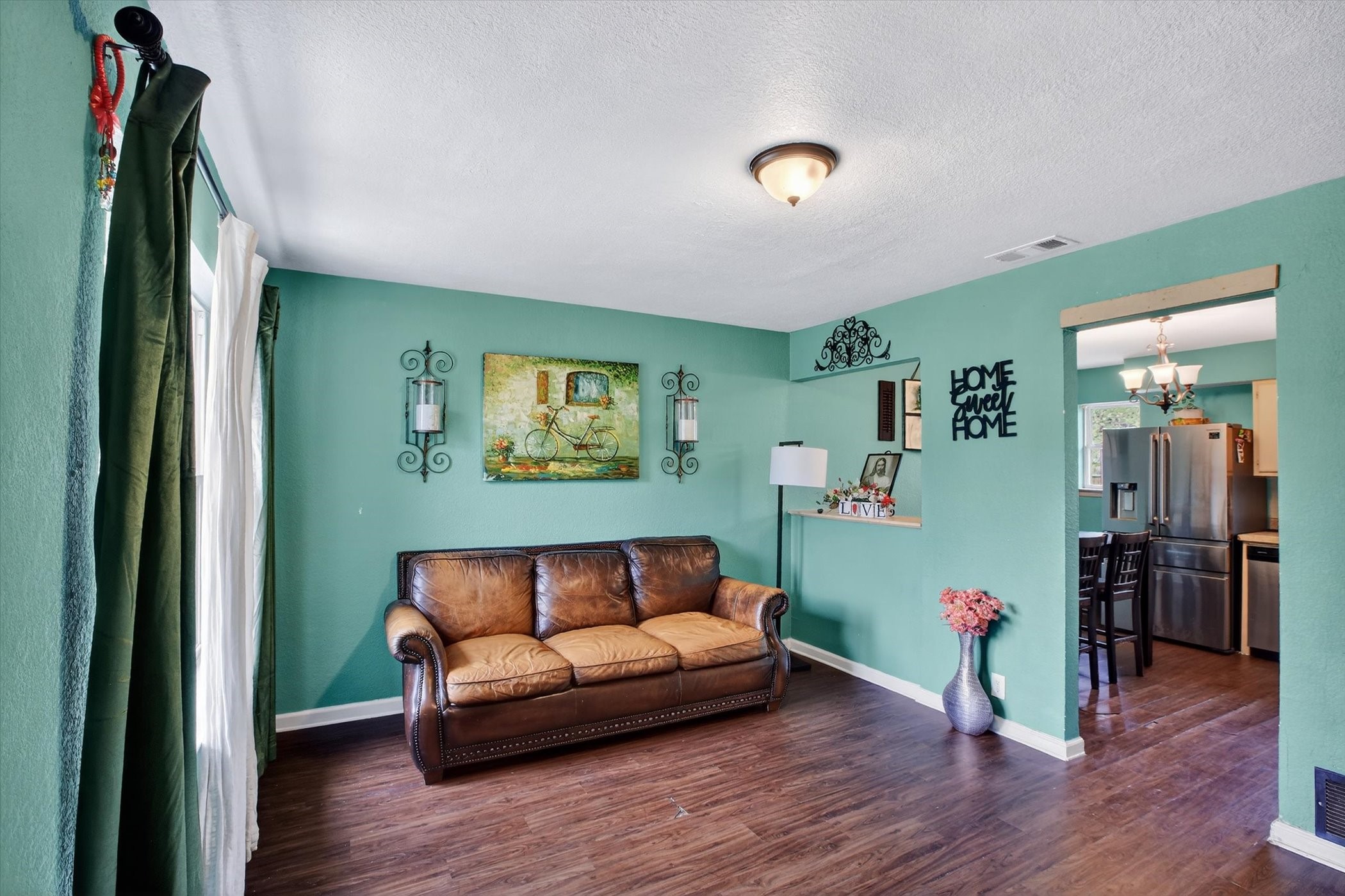 2231 Loyce Drive Mesquite TX 75149