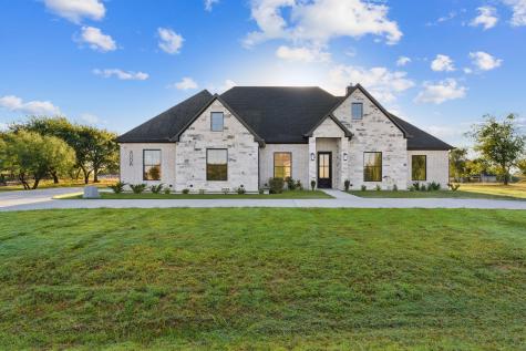 8008 Ben Day Murrin Road N Fort Worth TX 76126