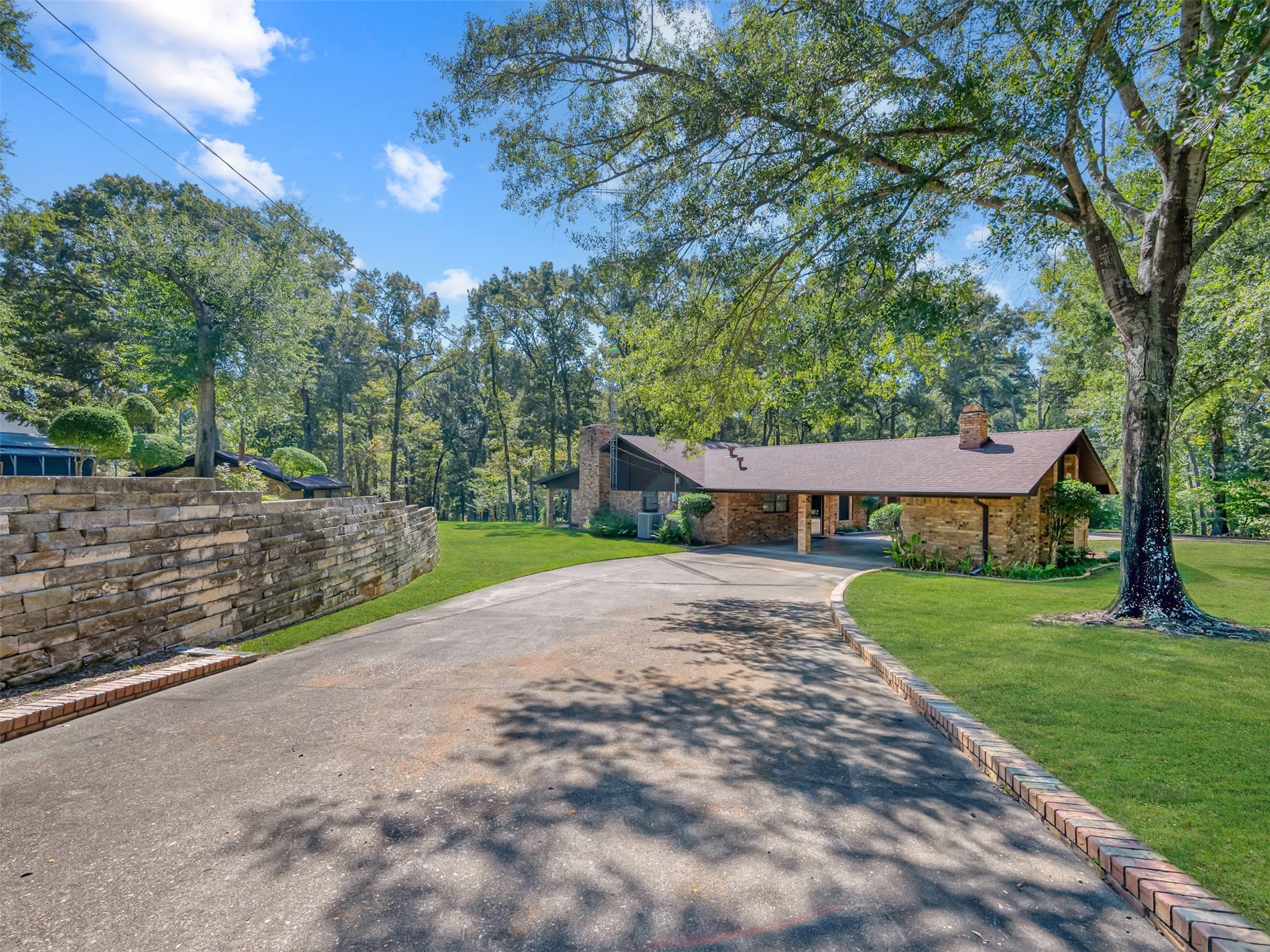 1639 SE Loop 456 Jacksonville TX 75766