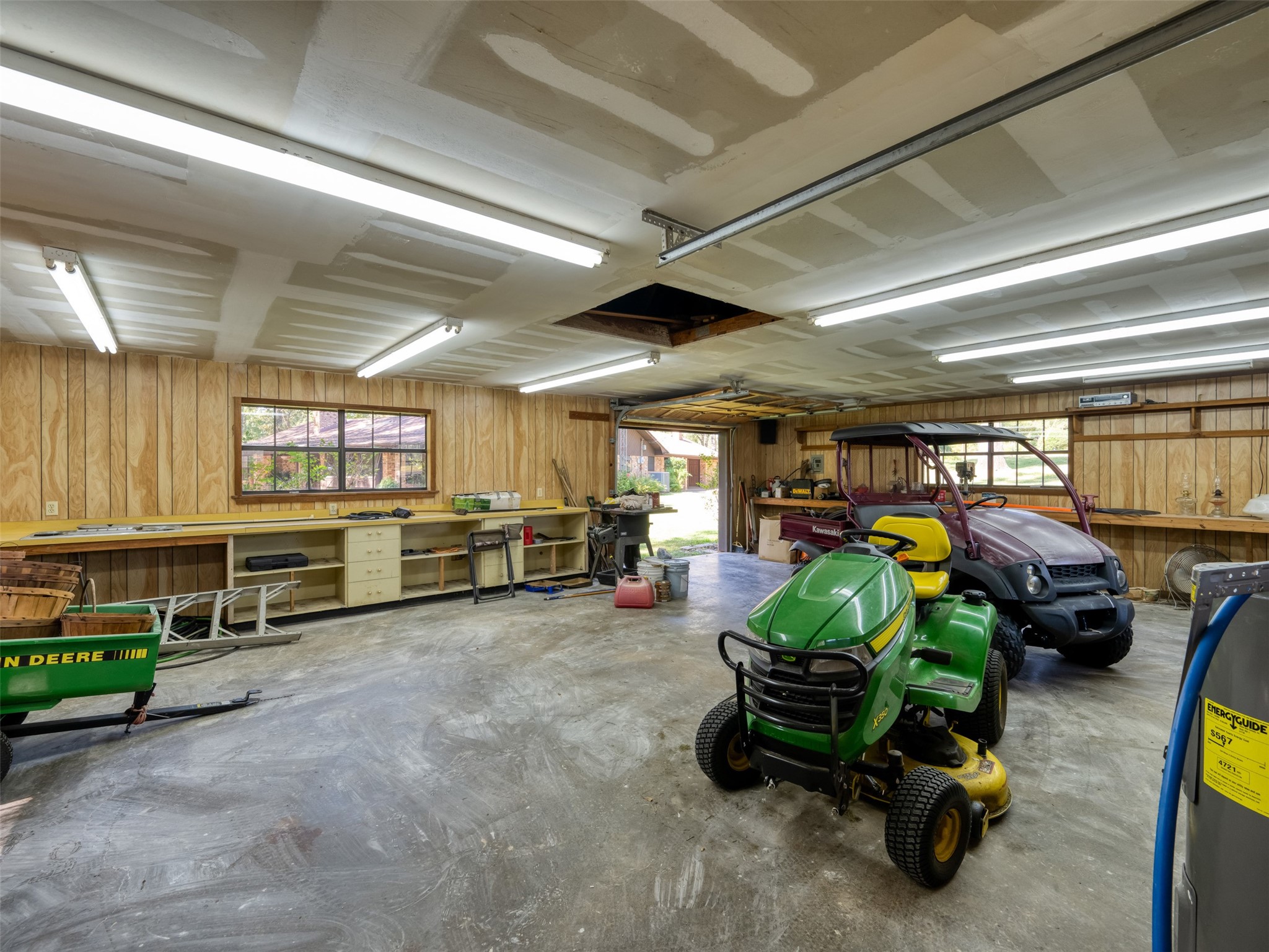 1639 SE Loop 456 Jacksonville TX 75766
