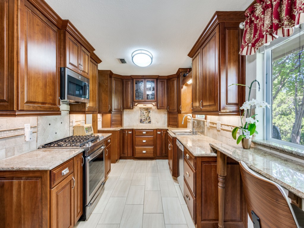 16590 Redbud Drive Frisco TX 75071