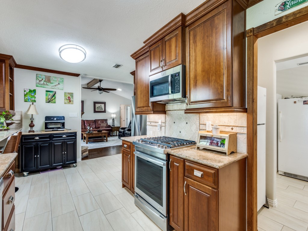 16590 Redbud Drive Frisco TX 75071