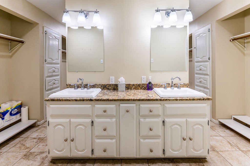 663 Coxs Oak Valley Road Waco TX 76705