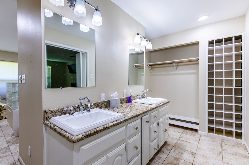 663 Coxs Oak Valley Road Waco TX 76705