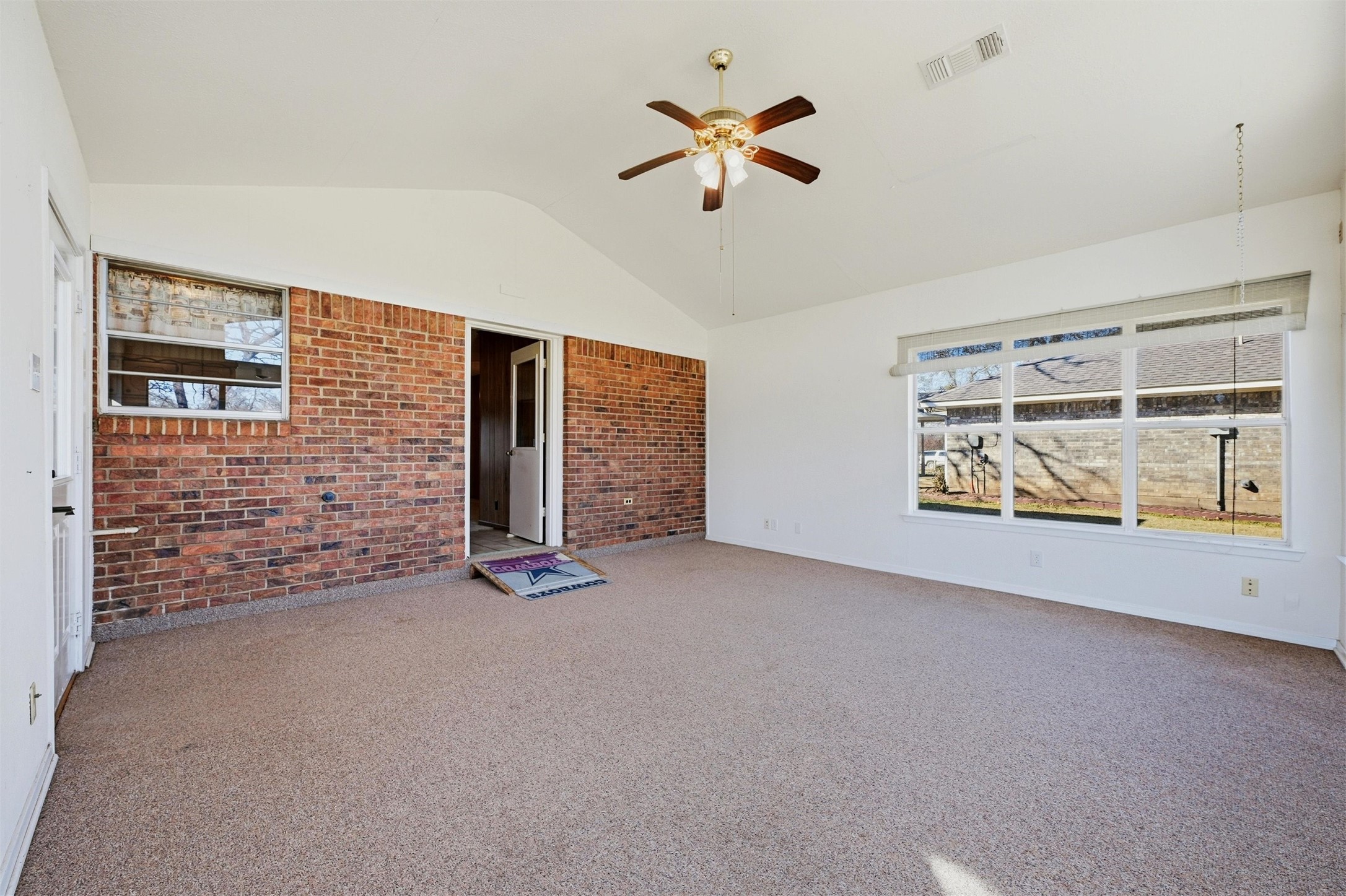 209 Modoc Trail Lake Kiowa TX 76240