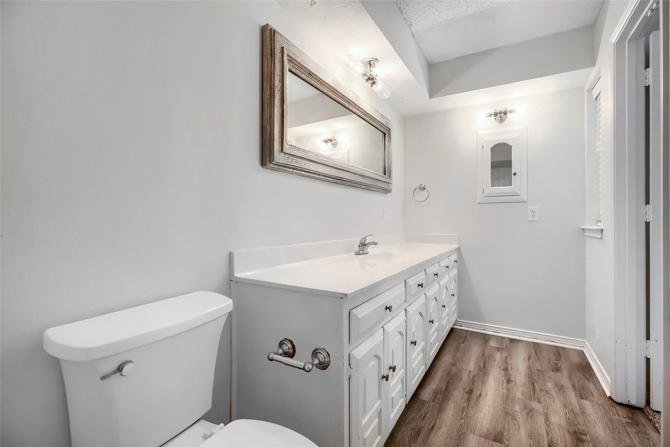 814 Oakbluff Drive Lancaster TX 75146