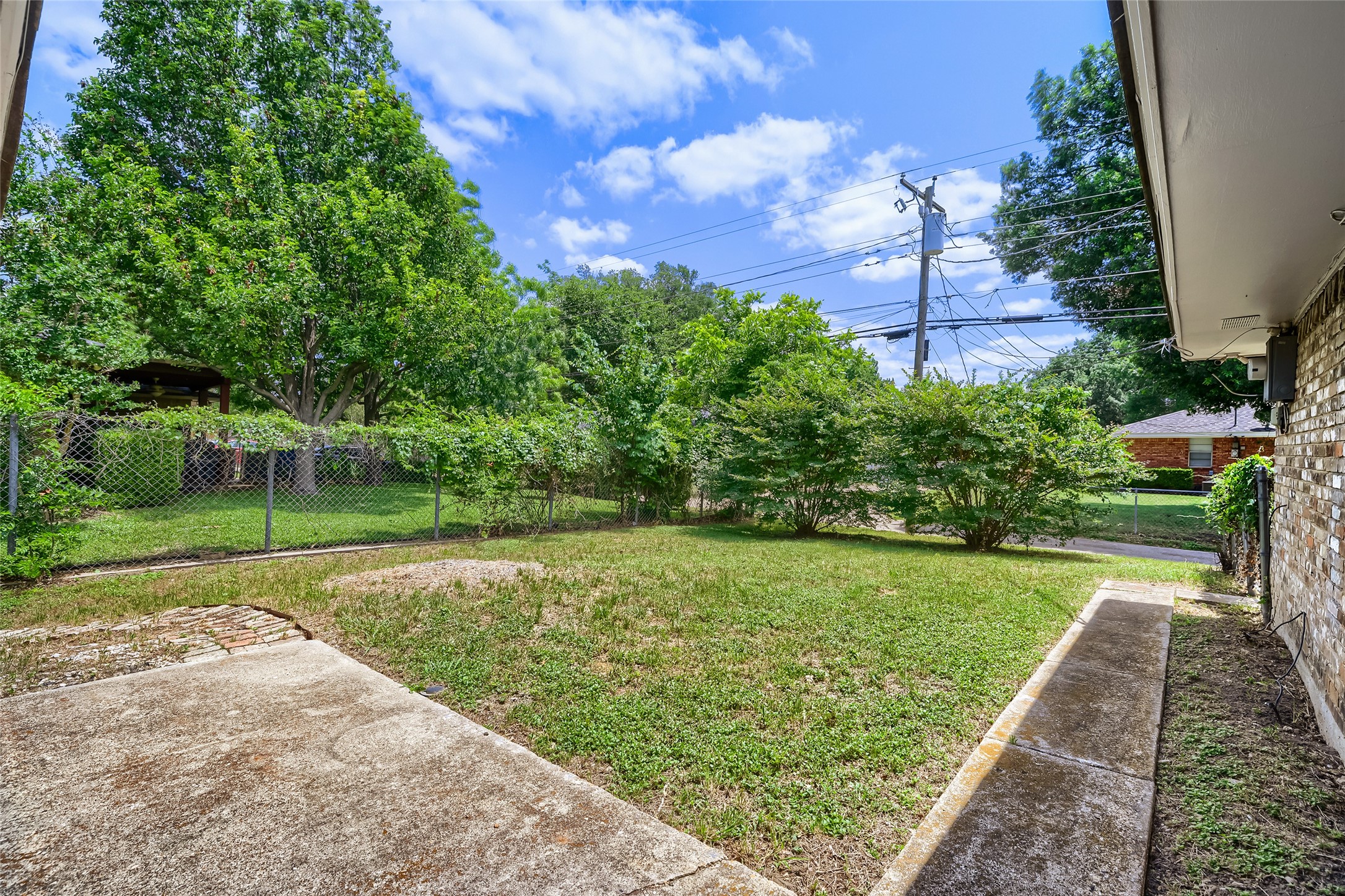 814 Oakbluff Drive Lancaster TX 75146