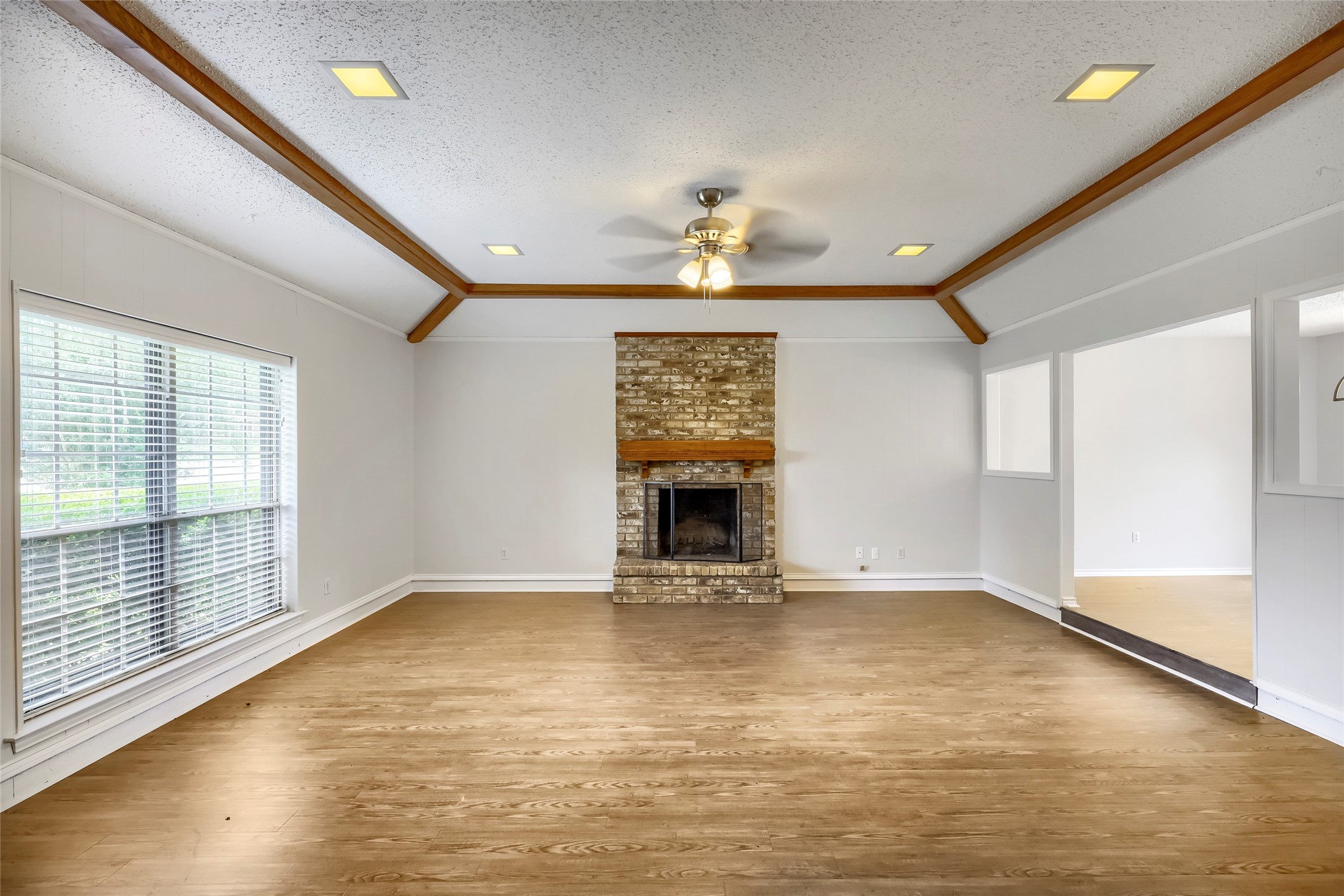 814 Oakbluff Drive Lancaster TX 75146