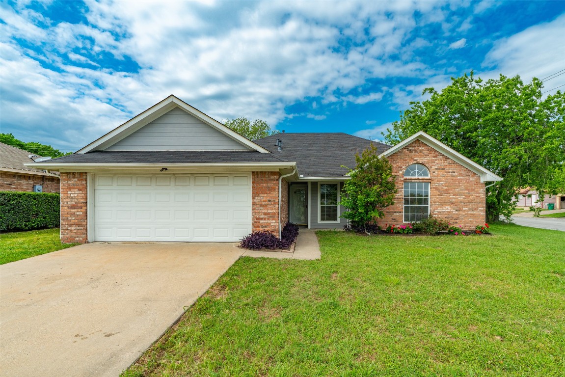 3502 Stanford Street Greenville TX 75401