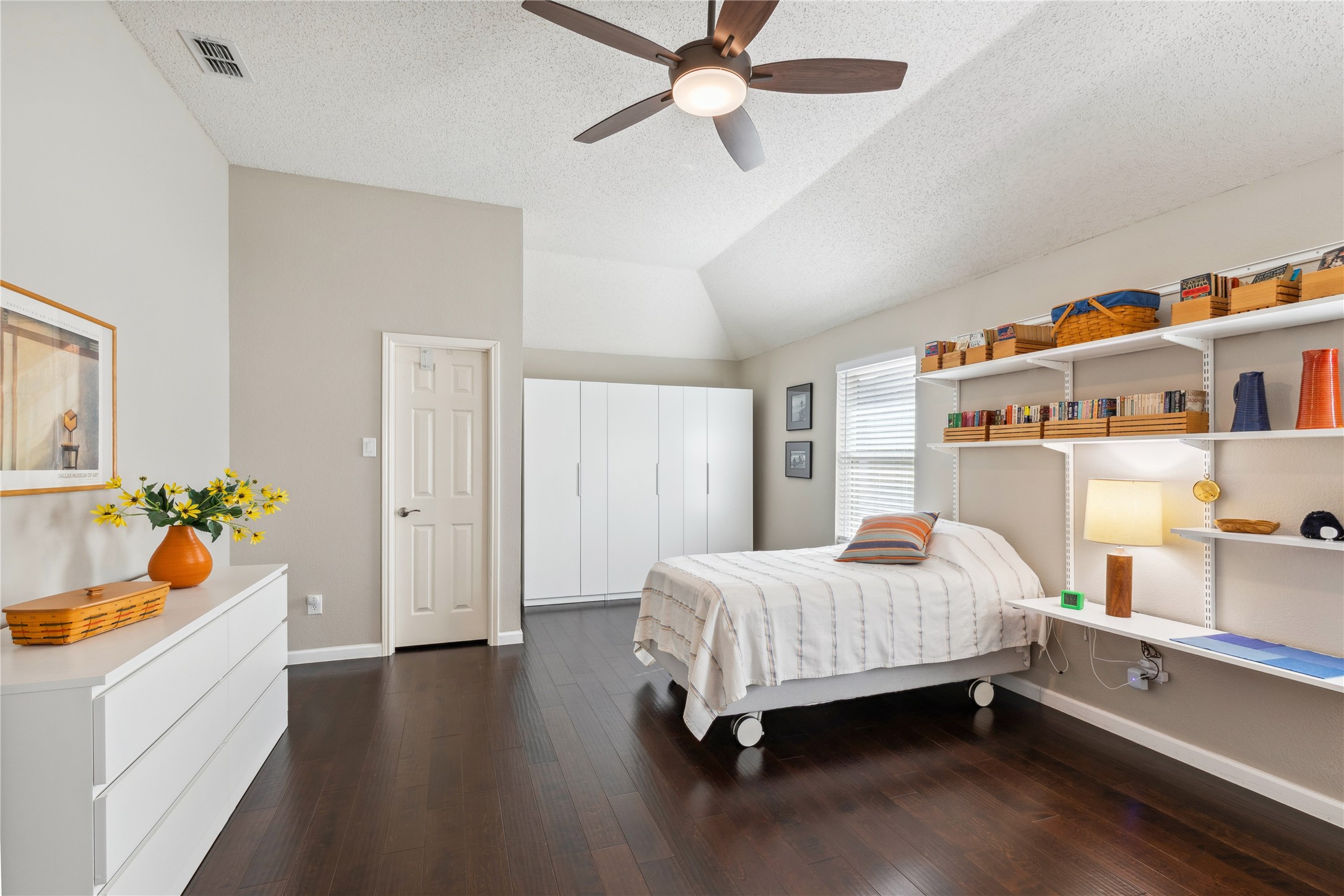 1216 Ottawa Lane Lewisville TX 75077