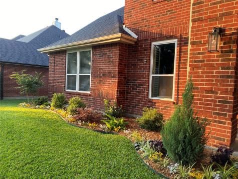 1216 Ottawa Lane Lewisville TX 75077