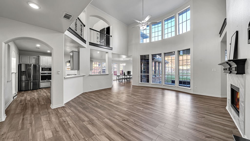 942 Marisa Lane Desoto TX 75115