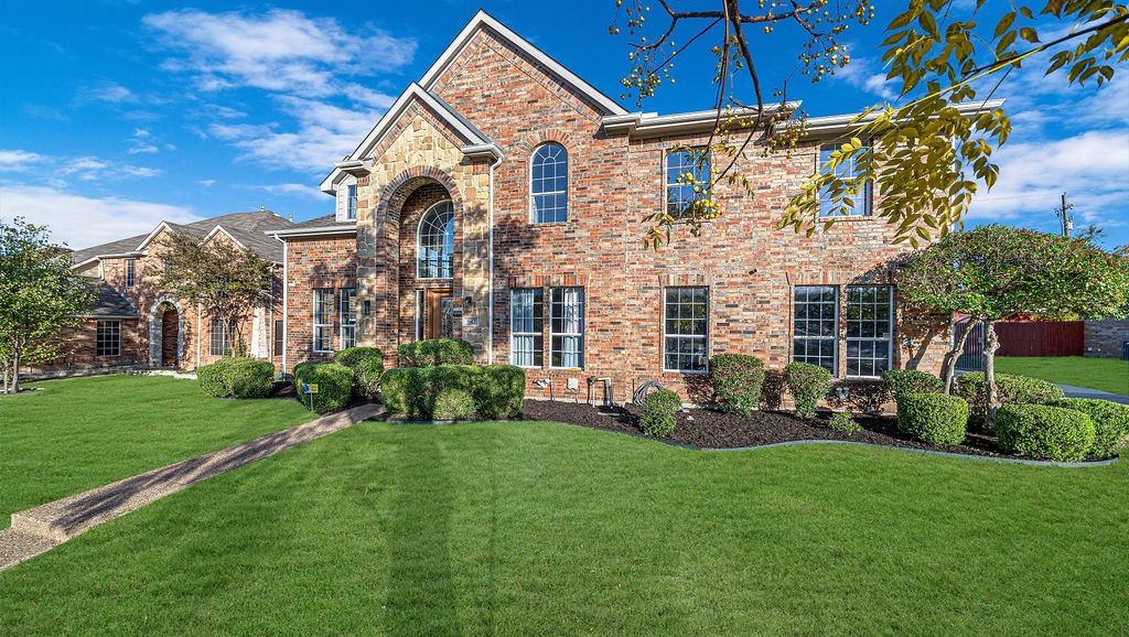 942 Marisa Lane Desoto TX 75115