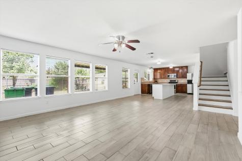 1713 Canvasback Aubrey TX 76227