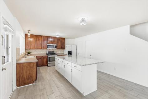 1713 Canvasback Aubrey TX 76227