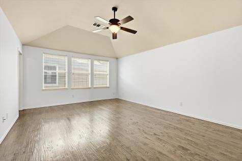1713 Canvasback Aubrey TX 76227