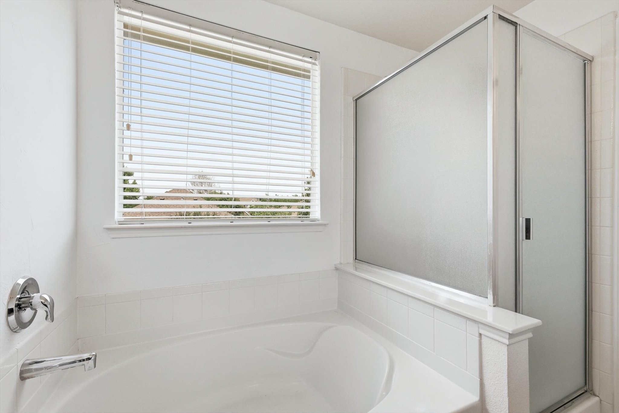 1713 Canvasback Aubrey TX 76227