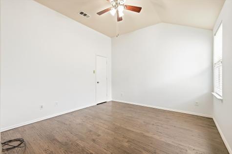 1713 Canvasback Aubrey TX 76227