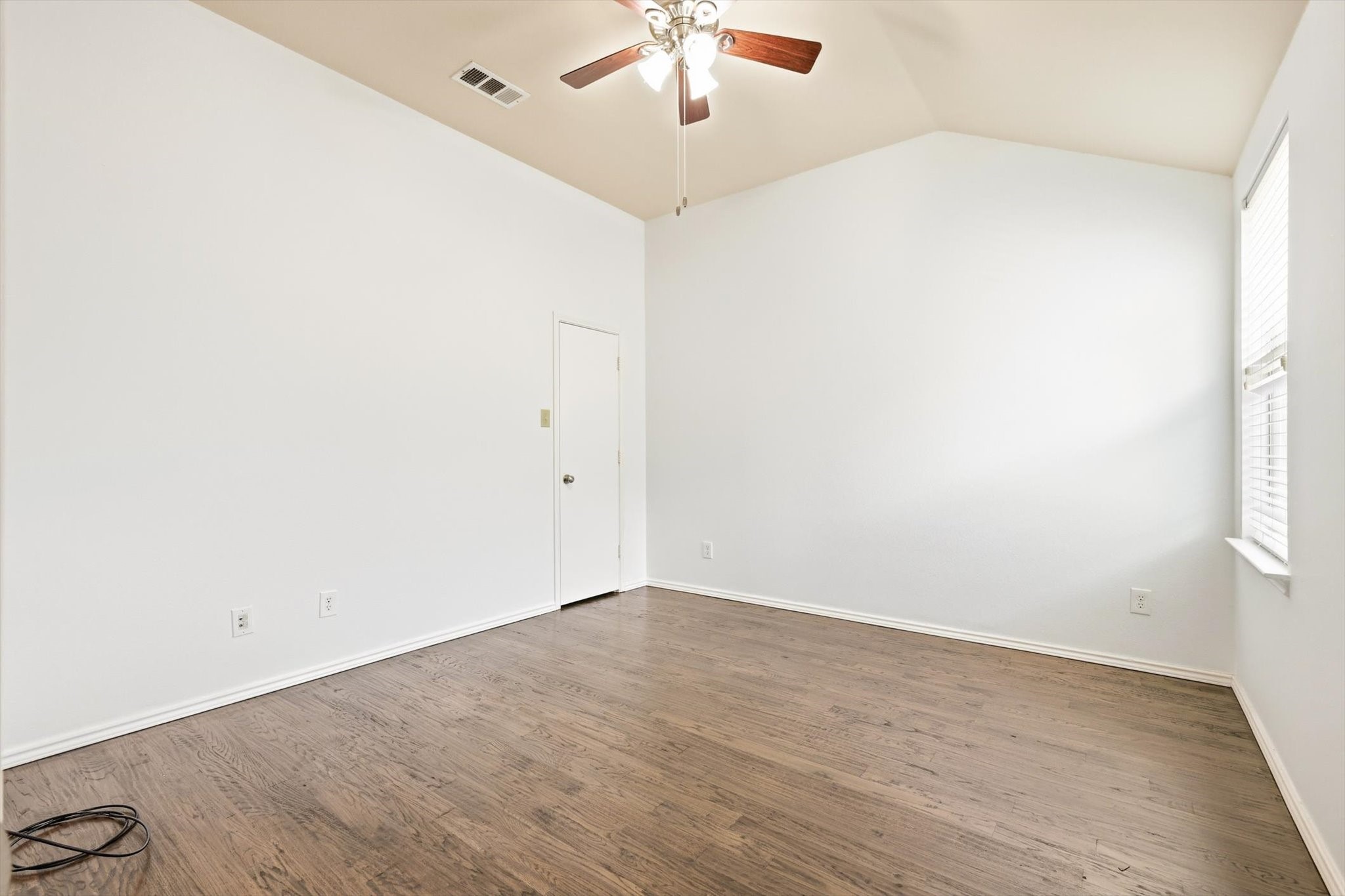 1713 Canvasback Aubrey TX 76227