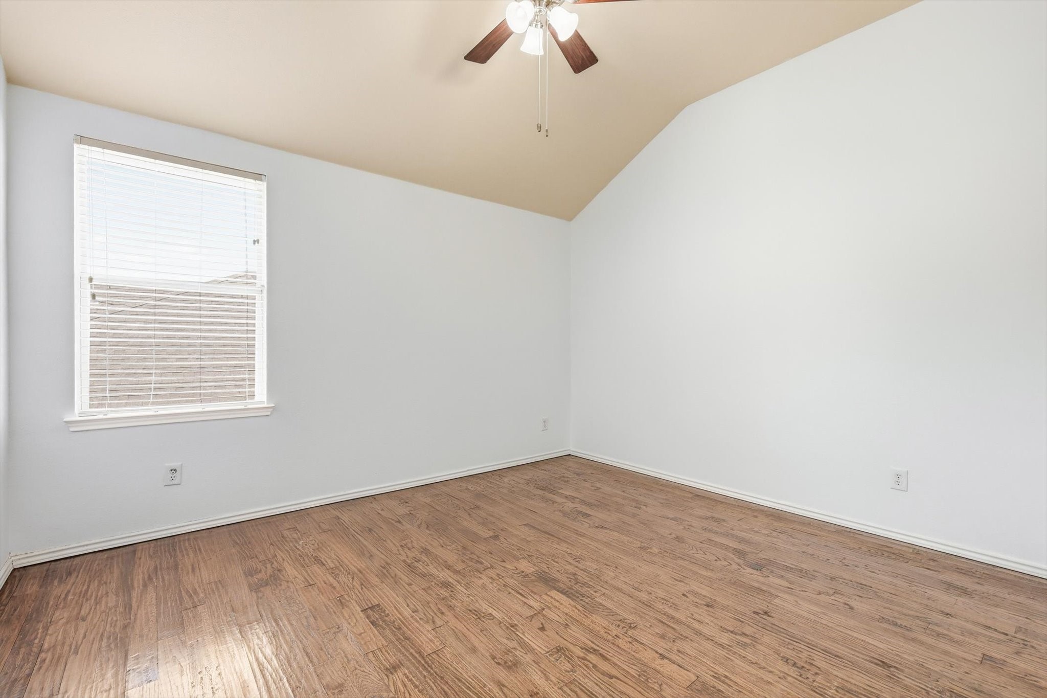 1713 Canvasback Aubrey TX 76227