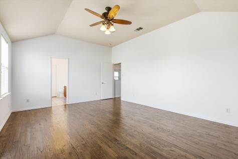 1713 Canvasback Aubrey TX 76227