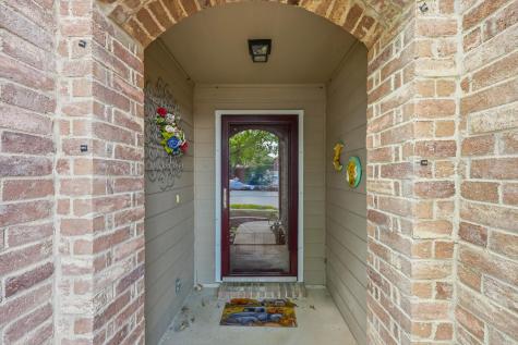 1713 Canvasback Aubrey TX 76227