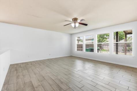 1713 Canvasback Aubrey TX 76227