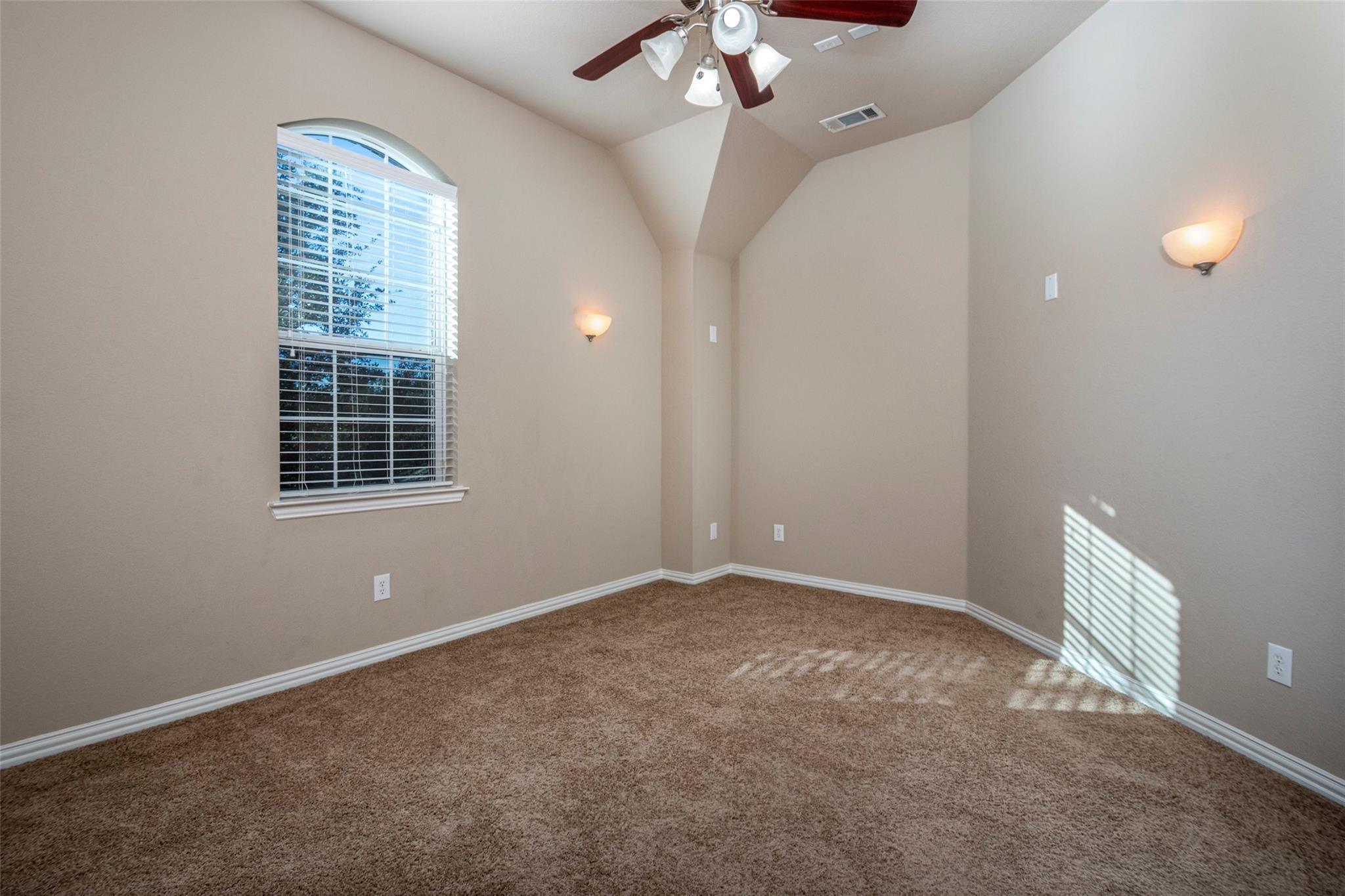 1398 Ranch Gate Frisco TX 75036