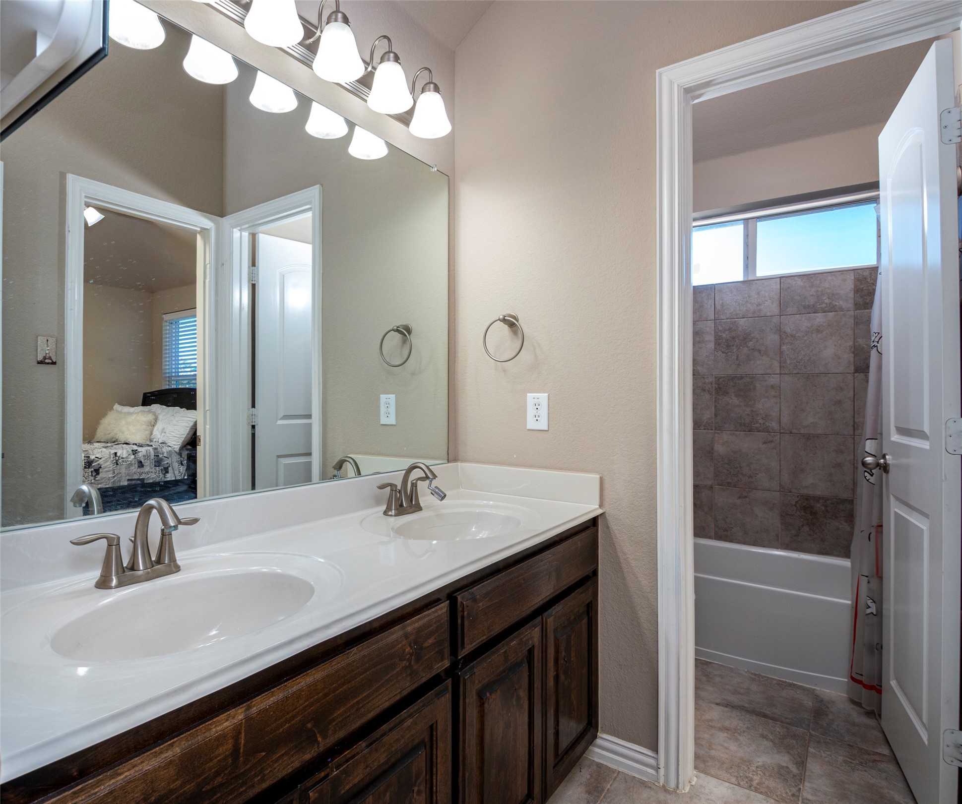 1398 Ranch Gate Frisco TX 75036