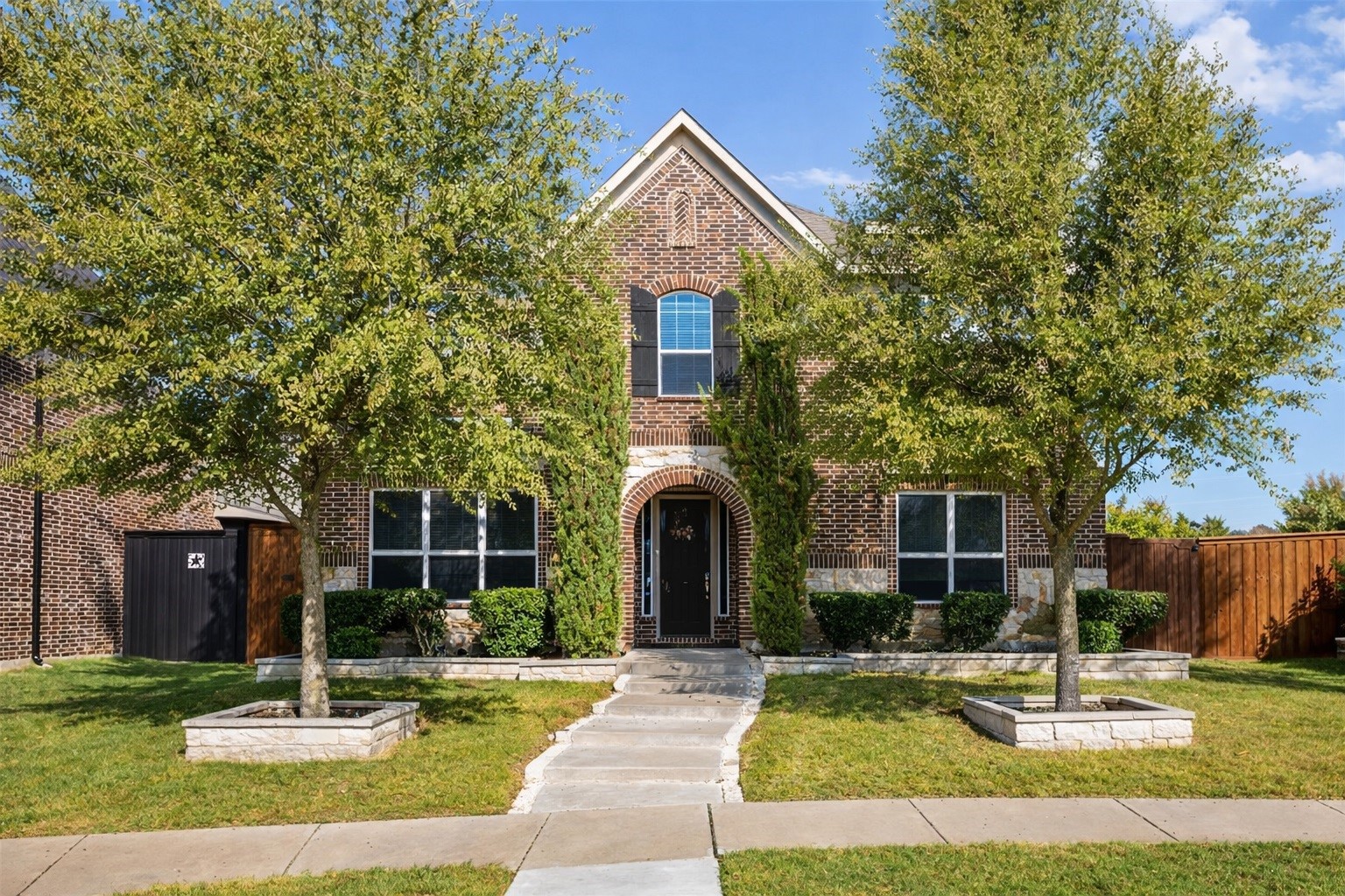 1398 Ranch Gate Frisco TX 75036