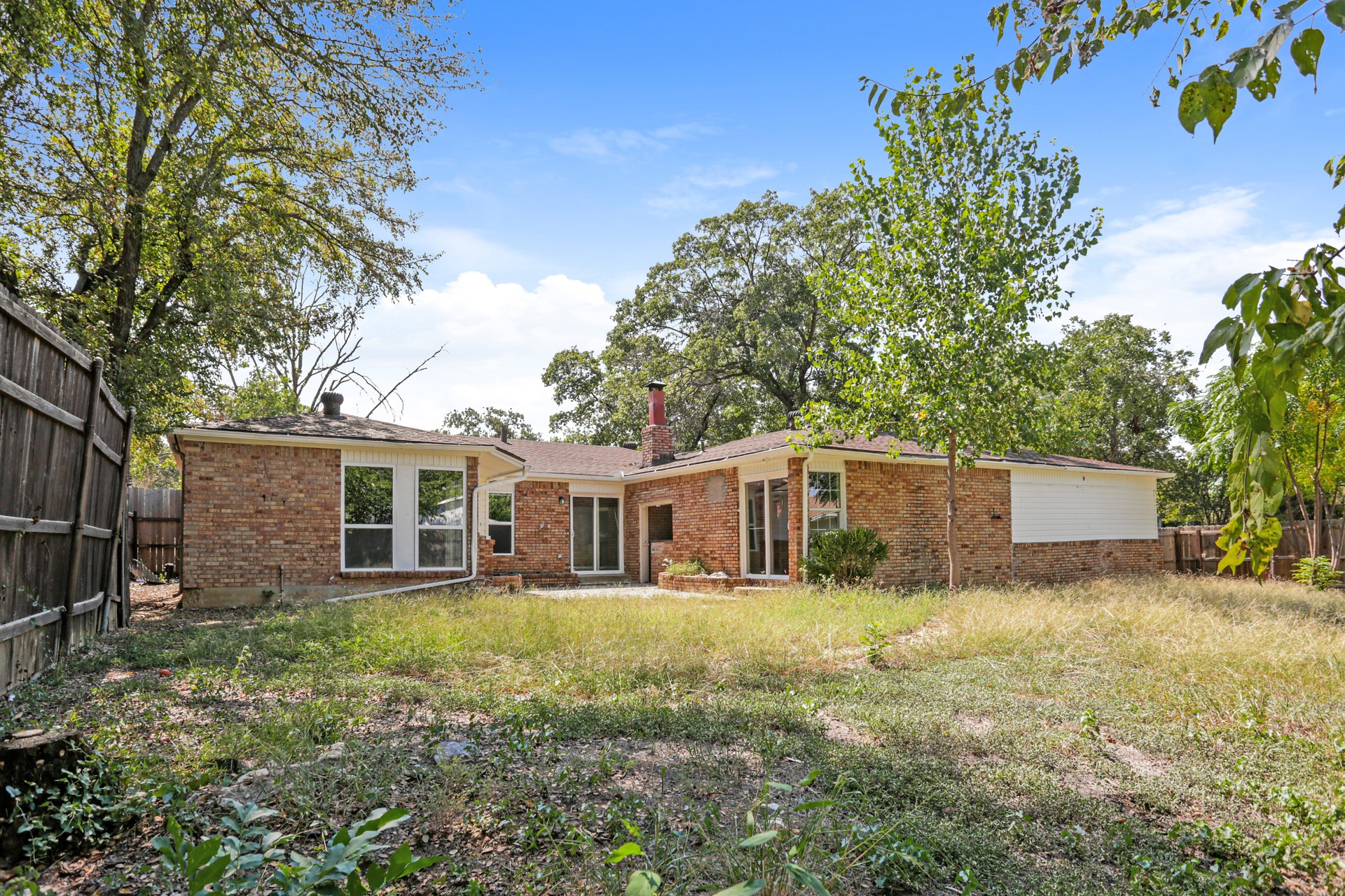 5001 Meadowbrook Drive Fort Worth TX 76103
