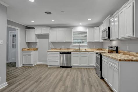 302 Elm Street Whitesboro TX 76273