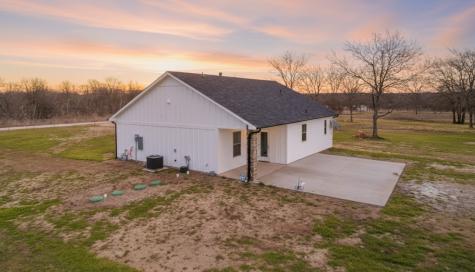 5211 SW 2385 County Road Wortham TX 76681
