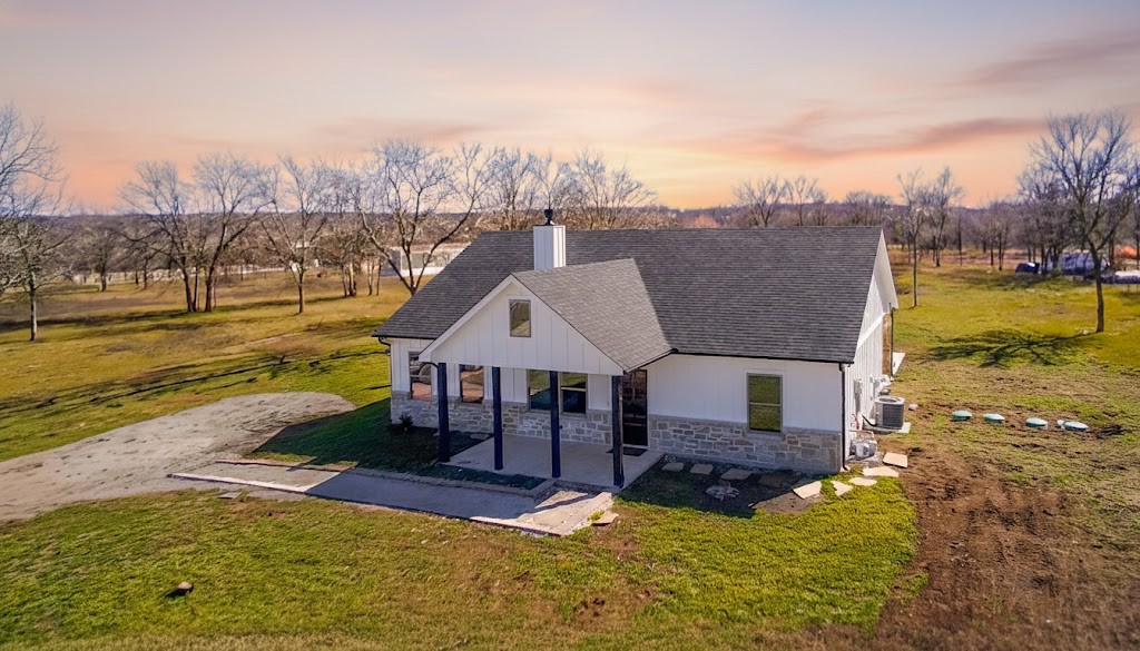 5211 SW 2385 County Road Wortham TX 76681