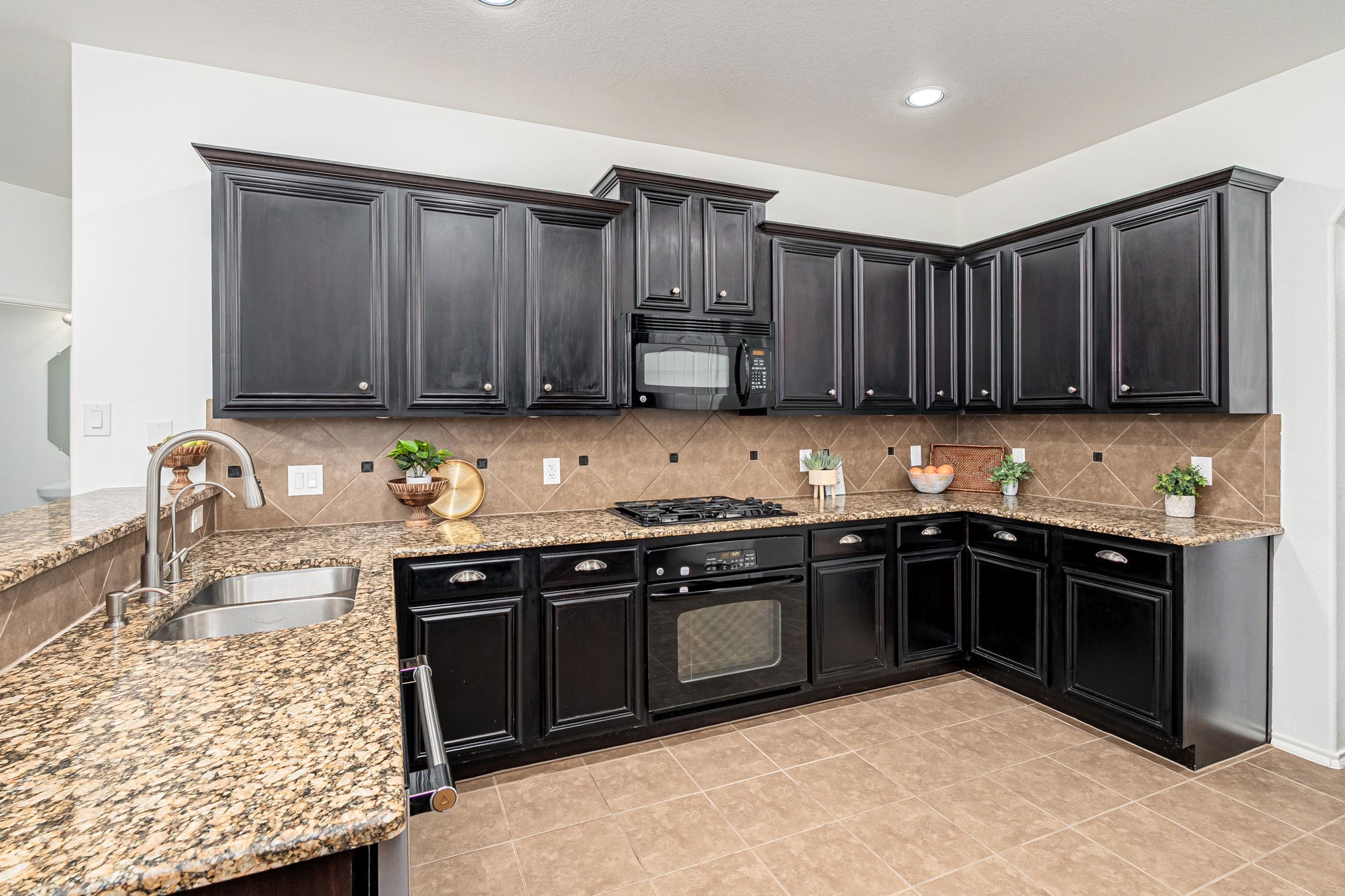 10121 Sailboard Drive Mckinney TX 75072