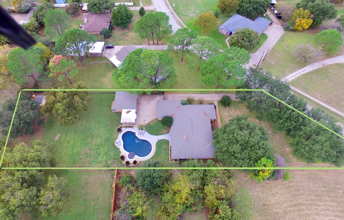 2406 Garden Lane Arlington TX 76015