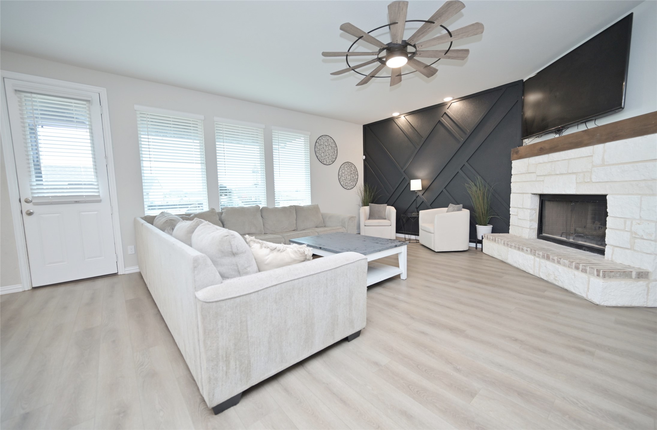 116 Spanish Moss Trail Rhome TX 76078