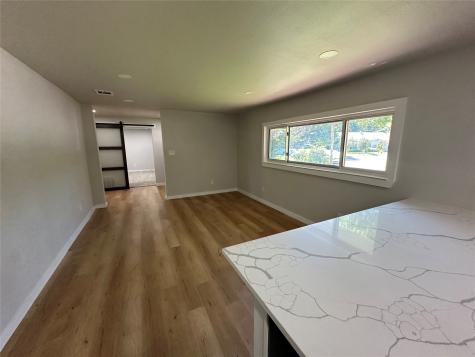 149 Parkwood Avenue Arlington TX 76013