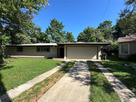 149 Parkwood Avenue Arlington TX 76013