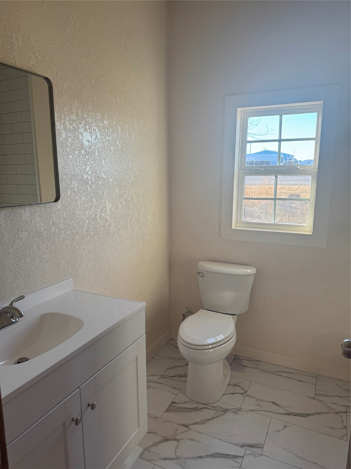 1107 W 3rd Street Quanah TX 79252