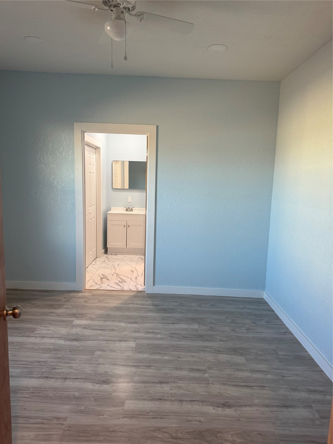 1107 W 3rd Street Quanah TX 79252