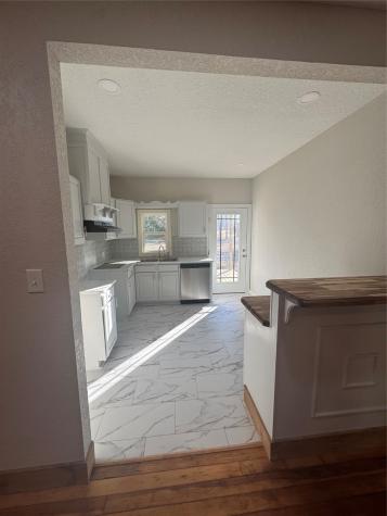 1107 W 3rd Street Quanah TX 79252