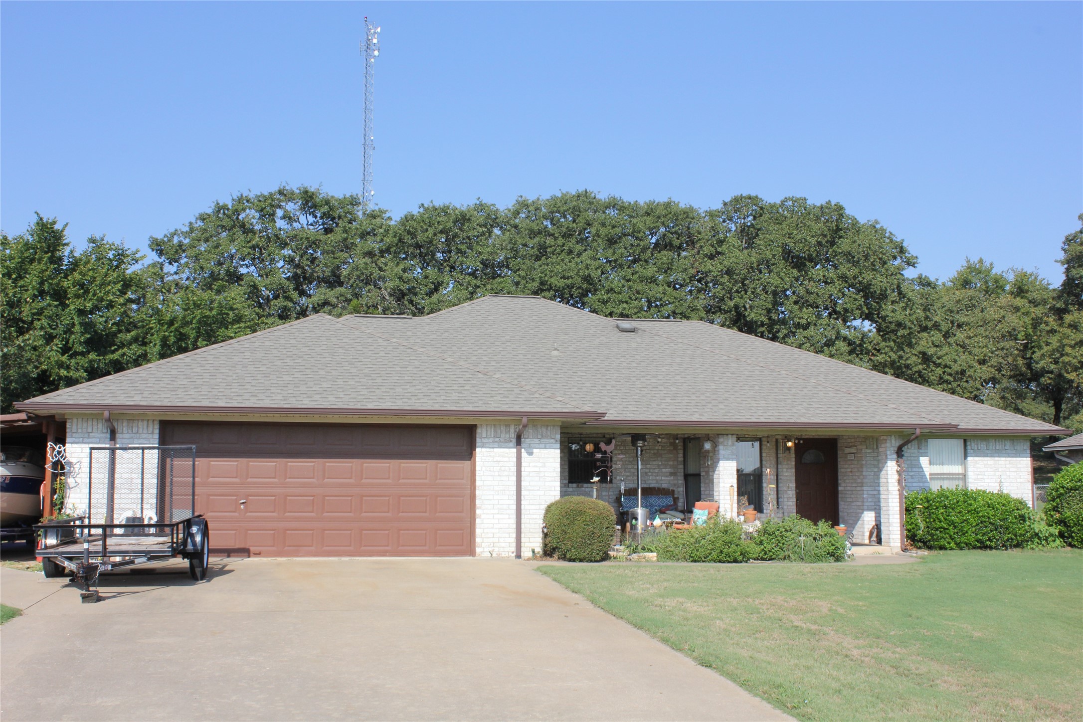 102 Wasco Cove Lake Kiowa TX 76240